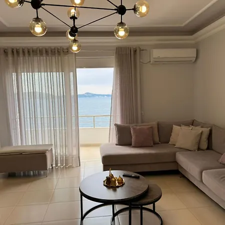 Sea View Center Appartamento Sarandë